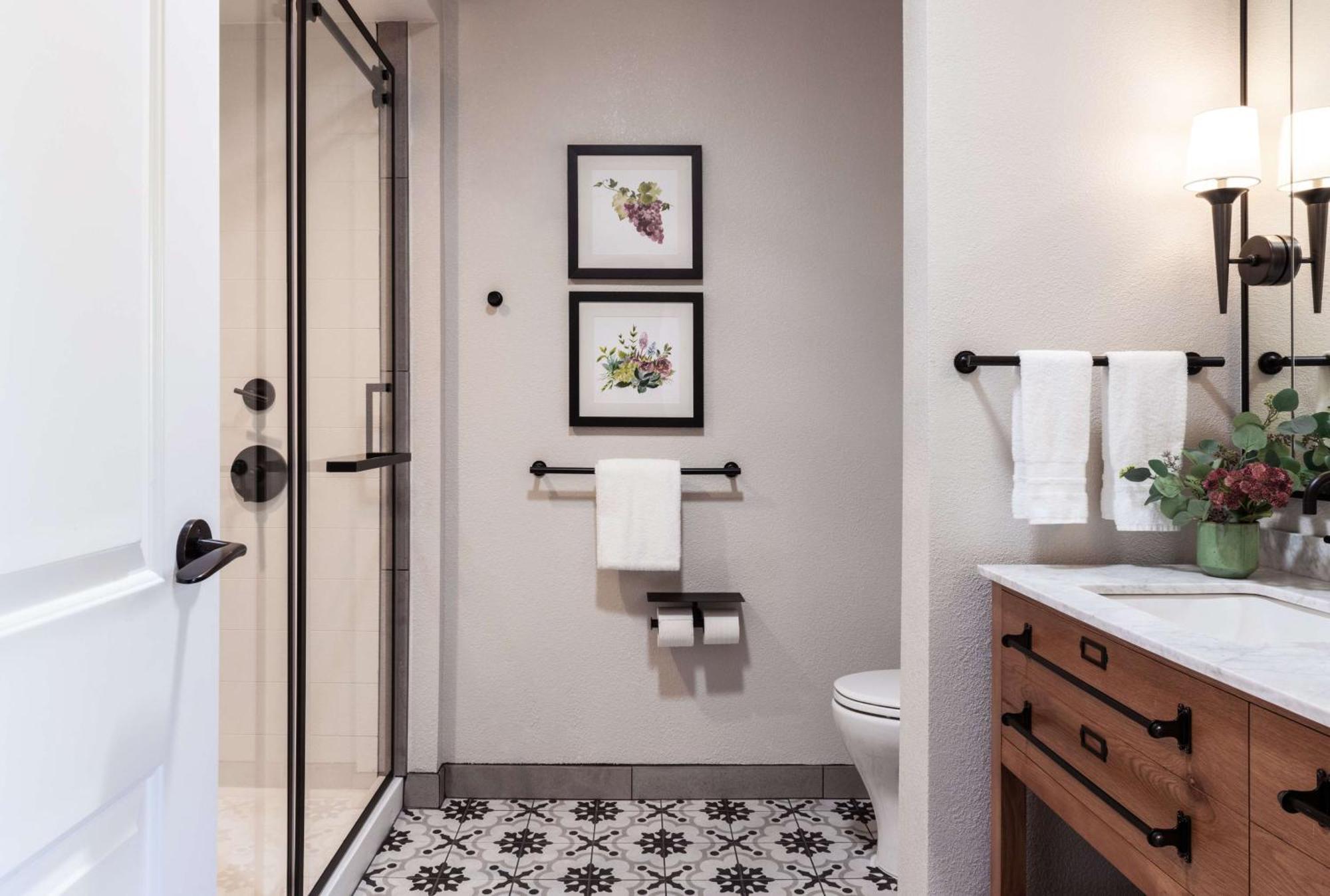 The At Healdsburg, Tapestry Collection By Hilton Hotel 4*