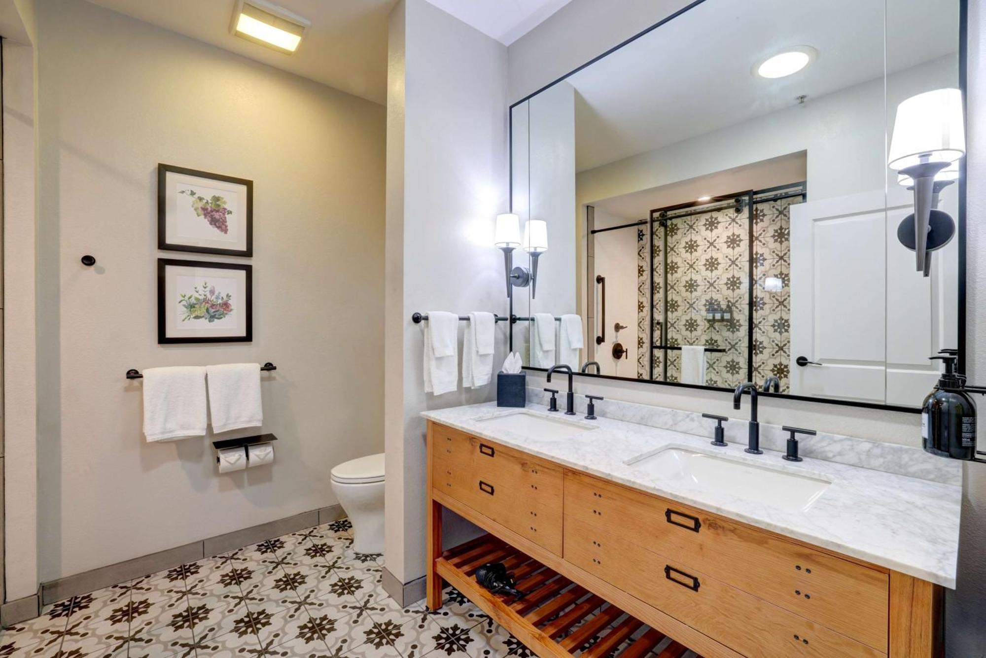 The At Healdsburg, Tapestry Collection By Hilton 4*